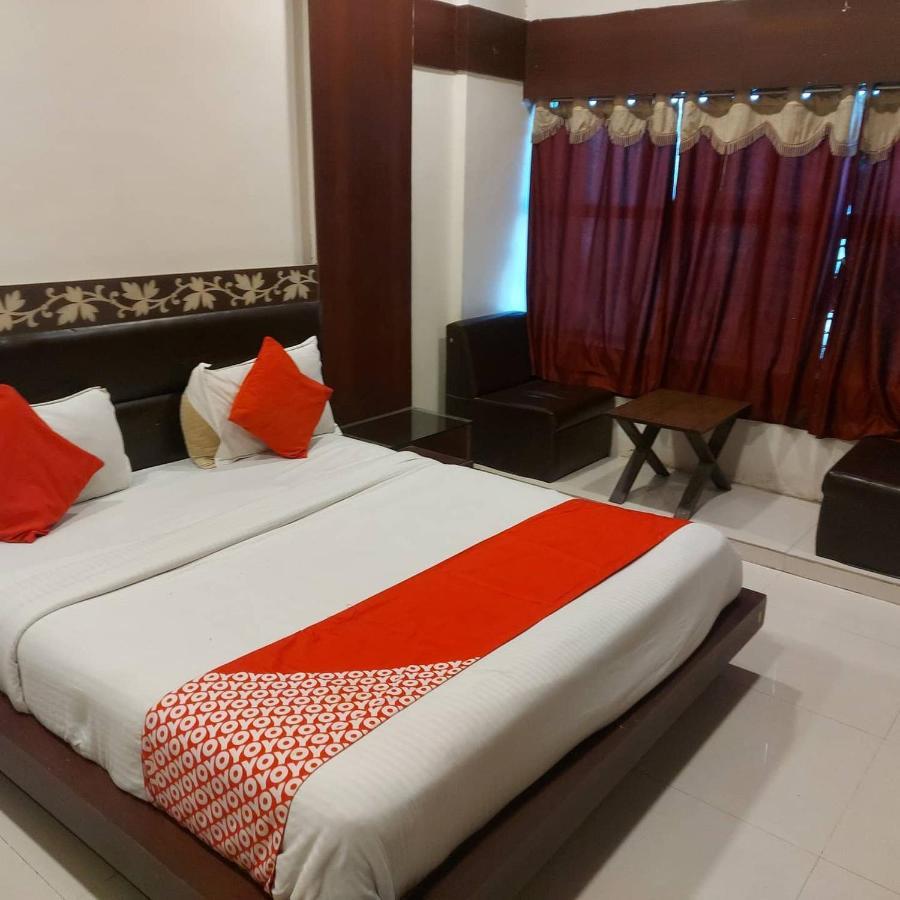 Hotel Shreenath Ahmedabad Exterior foto